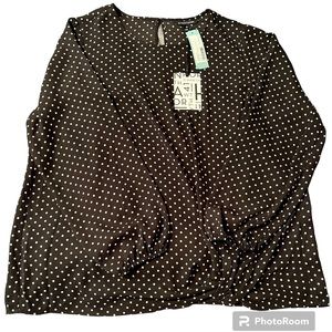 NWT 41 Hawthorn long sleeve knotted blouse